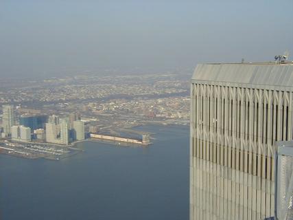 View NW from WTC (pan 15)<br>Location: <a href="https://www.google.com/maps/search/?api=1&query=40.71101,-74.0131" target="_new">World Trade Centre Outside Observation Deck</a>